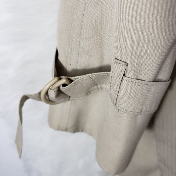 ❌SOLD❌London Fog Double-Breasted Trench coat - Picture 8 of 8